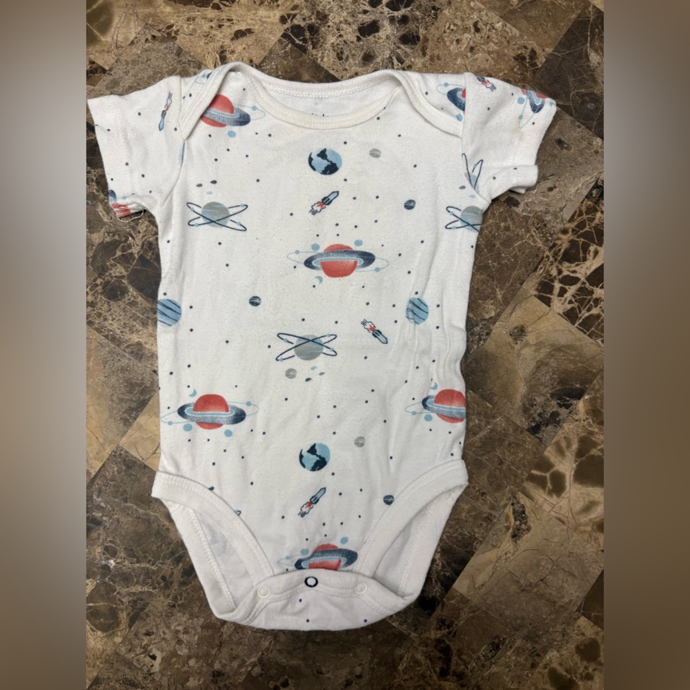 Petit Lem White Bodysuit with Space Print 3 months
